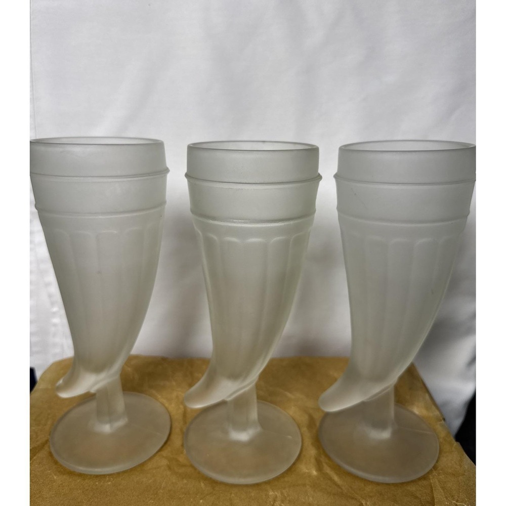 Indiana Glass Frosted Cornucopia Goblets 8" Mid-Century VTG Set of 3  Dessert‎